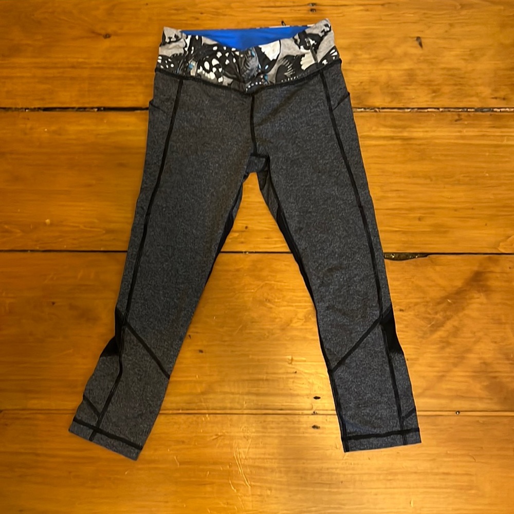 Lulu lemon workout pants size 6
